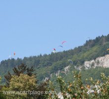 Parapente au dessus de Talloires, Lac d'Annecy