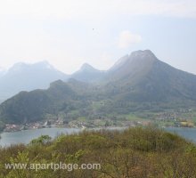 Vue du Taillefer depuis le Roc de Chère