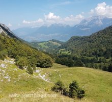 Randonnées à la Col de la Frasse, proche du lac d'Annecy