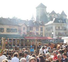 Retour des Alpages, Annecy old town