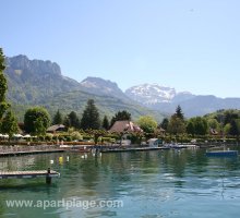 Menthon-Saint-Bernard esplanade, Lake Annecy